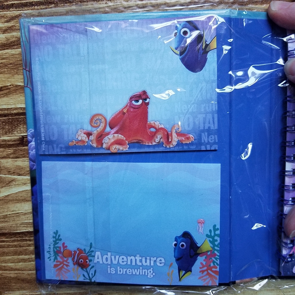 Pixar Finding Dory Notebook Set Disney Stickets Temporary Tattoos Sticky Notes - Picture 4 of 8